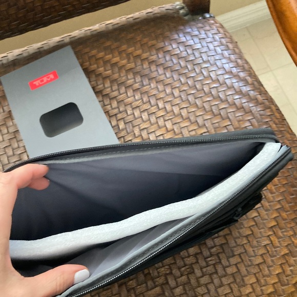 SOLD OUT - Picture 6 of 6